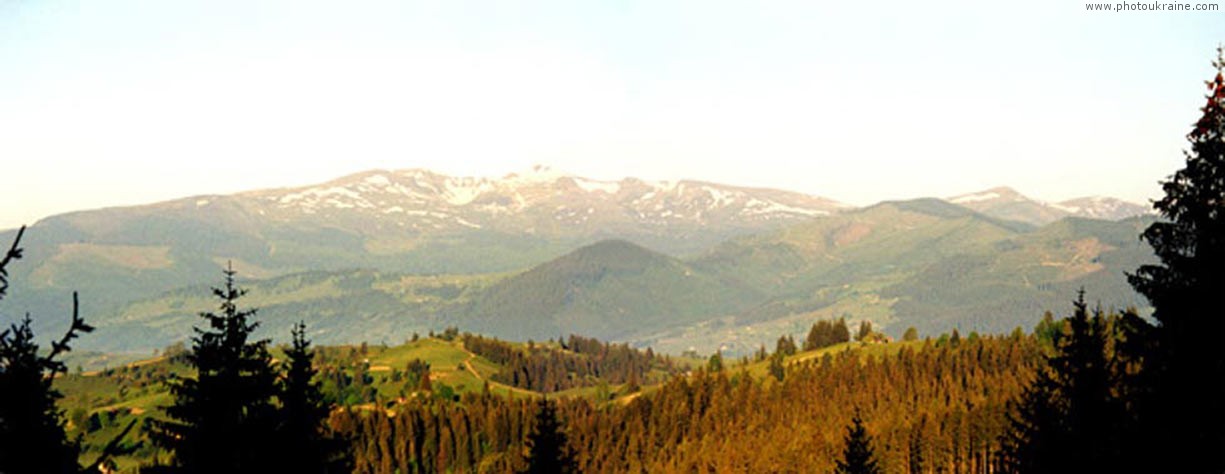 Yablunytskui Pass. Mountain-range Svidovets Zakarpattia Region Ukraine photos