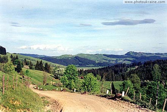 Villages Ploska  Seliatyn Chernivtsi Region Ukraine photos