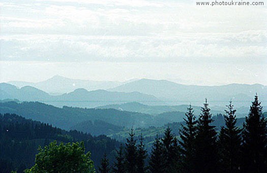 Shurdyn Pass Chernivtsi Region Ukraine photos