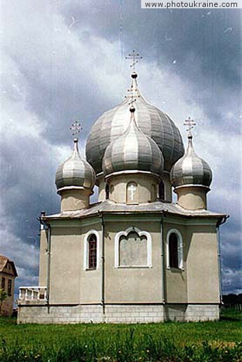  das Dorf Slobodka-Rahnovskaja. Die Wladimirkirche
Gebiet Chmelnizk 