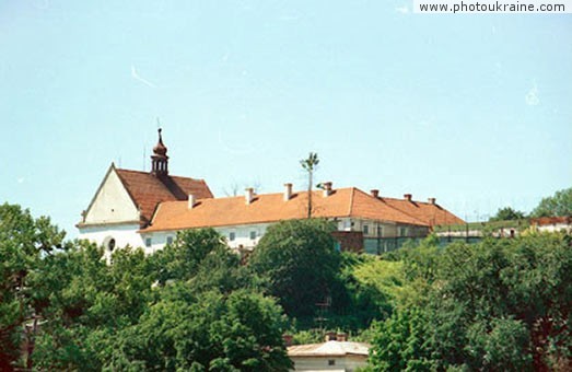  die Stadt Berezhany. Bernardinsky das Kloster - das Gef?ngnis
Gebiet Ternopol 