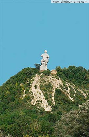  die Stadt Slavjanogorsk. Das Denkmal Artjom
Gebiet Donezk 