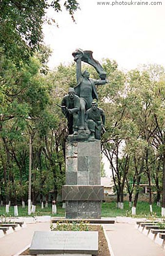 Town Tatarbunary. Monument to Tatarbunary uprising Odesa Region Ukraine photos