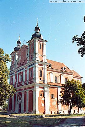  die Stadt Dubrovitsa. Die polnische Kirche Johanns Krestitelja
Gebiet Rowno 