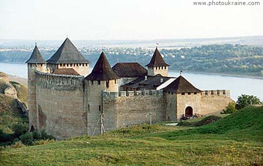  die Stadt Hotin. Hotinskaja die Festung
Gebiet Tschernowzy 