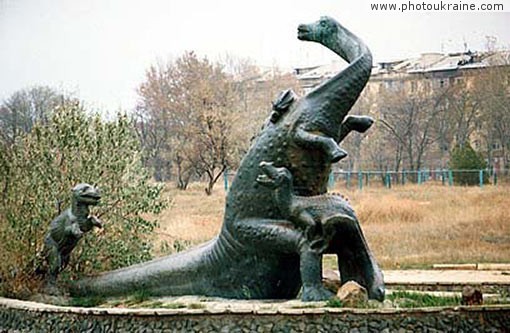  die Stadt Saki. Das Denkmal in die Sanatorien von ihm. Burdenko
die autonome Republik die Krim 