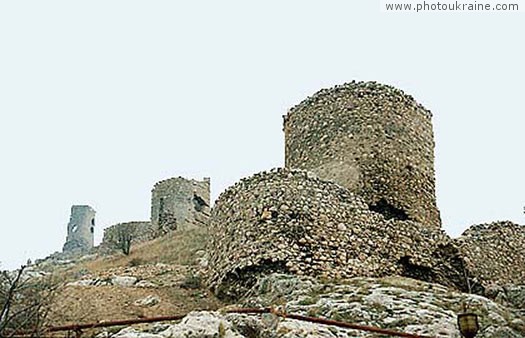  Balaklava. Die genuesische Festung
die Stadt Sewastopol 