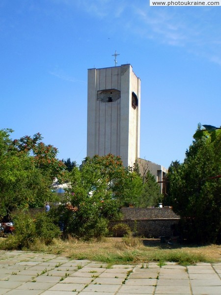 Chornomorske. Church of holy Zakhariy & Yelizaveta Autonomous Republic of Crimea Ukraine photos