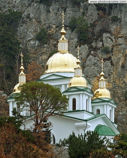 Verkhnyaya Oreanda. Church of the Holy Archangel Michael Autonomous Republic of Crimea Ukraine photos