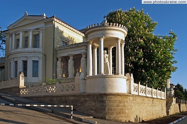 Feodosia. Cottage Milos Autonomous Republic of Crimea Ukraine photos