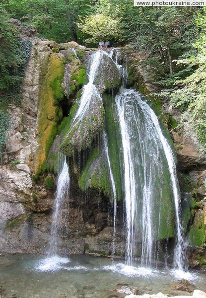16-meter waterfall Dzhurdzhur Autonomous Republic of Crimea Ukraine photos