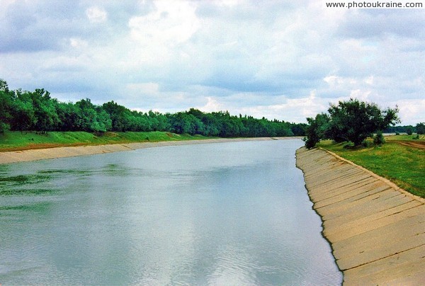 Krasnoperekopsk. North-Crimean Canal Autonomous Republic of Crimea Ukraine photos