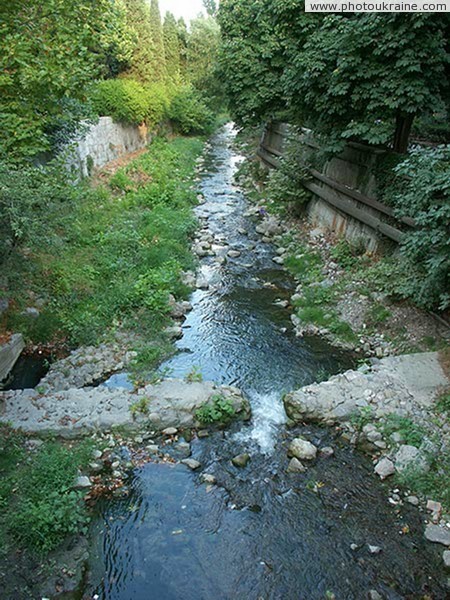 Yalta. River Vodopadnaya (Uchansu) Autonomous Republic of Crimea Ukraine photos