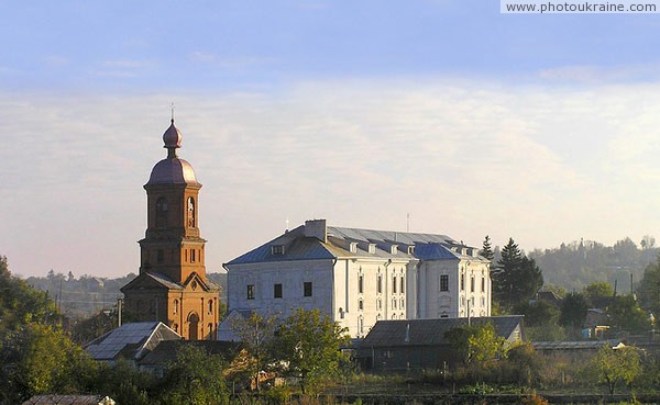 Бар. Покровский монастырь Винницкая область Фото Украины
