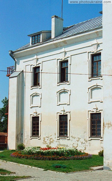 Bar. Cell body of Pokrovskyi Monastery Vinnytsia Region Ukraine photos