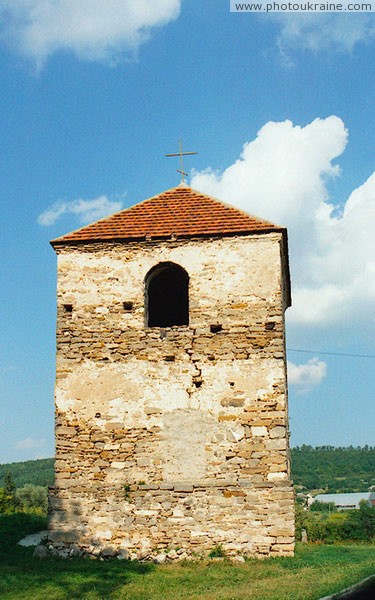 Busha. Fortress tower Vinnytsia Region Ukraine photos