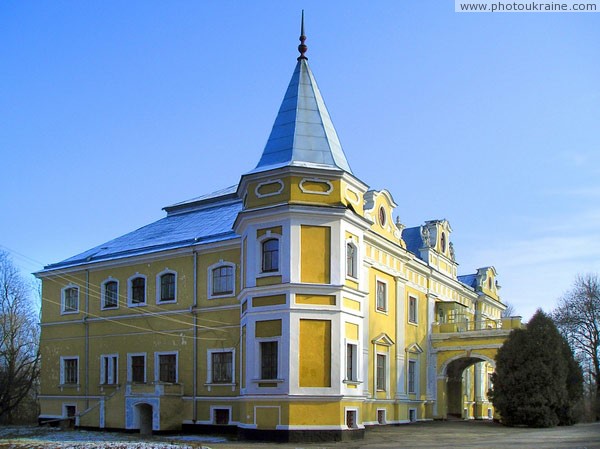 Verhivka. Octagonal tower of palace Vinnytsia Region Ukraine photos