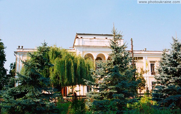 Котюжани. Палац в маєтку Цециної Вінницька область Фото України