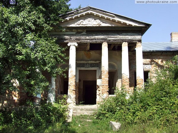 Napadivka. Ruins of palace's front facade Przhiluskiy Vinnytsia Region Ukraine photos