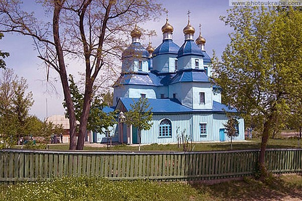 Дашев. Михайловская деревянная церковь Винницкая область Фото Украины