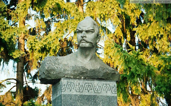 Gontivka. Monument to Ivan Honta Vinnytsia Region Ukraine photos