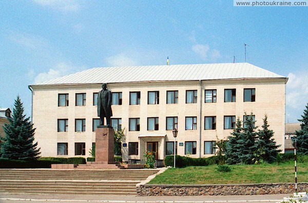 Tomashpil. Central square Vinnytsia Region Ukraine photos