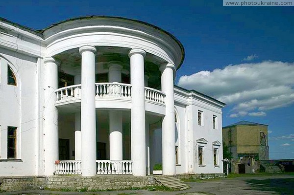 Хмельник. В дворце расположена гостиница Винницкая область Фото Украины