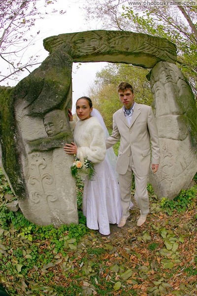 Busha. Gateway rock monastery with newlyweds Vinnytsia Region Ukraine photos