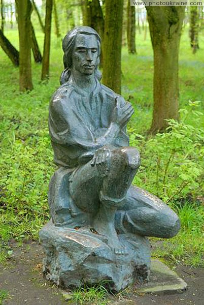 Kolodyazhne. Sculpture park in estate Volyn Region Ukraine photos