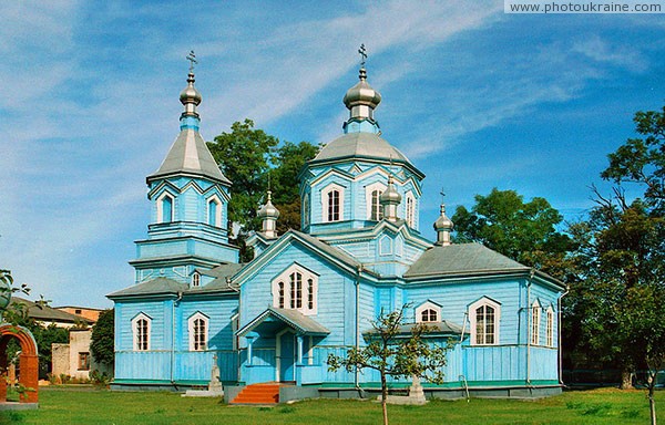 Любомль. Деревянная Николаевская церковь Волынская область Фото Украины