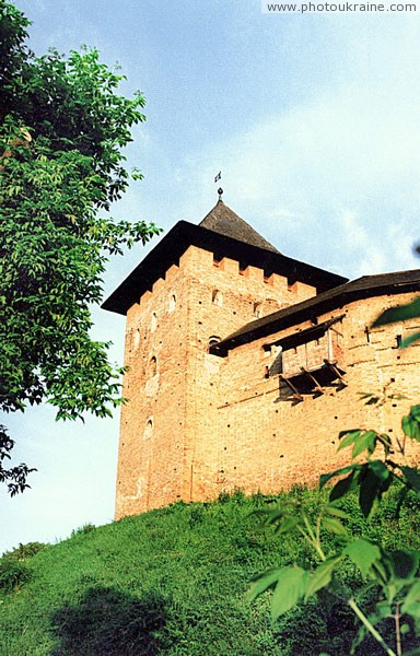 Луцк. Луцкий замок, Владычья башня Волынская область Фото Украины