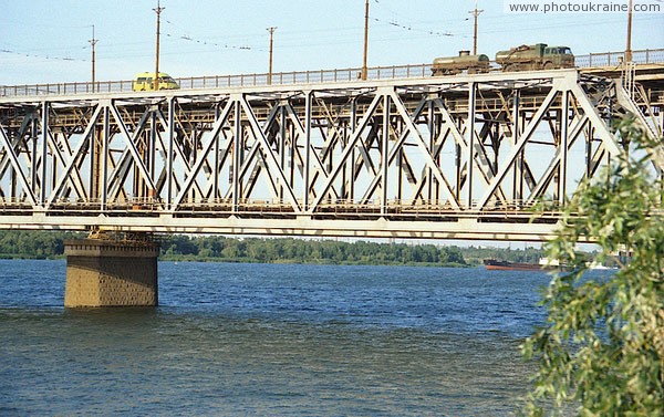 Dnipropetrovsk. Two-tiered Amur bridge Dnipropetrovsk Region Ukraine photos