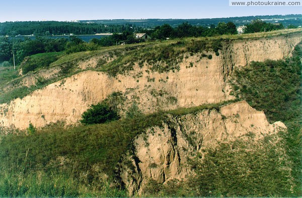 Stari Kodaky. Famous outcrop of anthropogenic sediments Dnipropetrovsk Region Ukraine photos