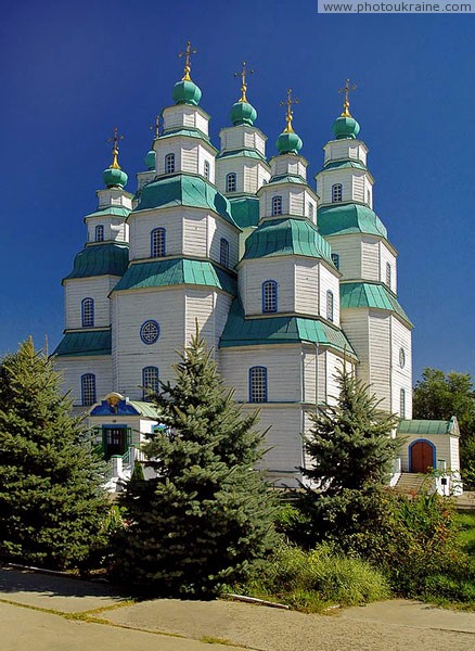 Novomoskovsk. Trinity Cathedral  largest wooden building of country Dnipropetrovsk Region Ukraine photos