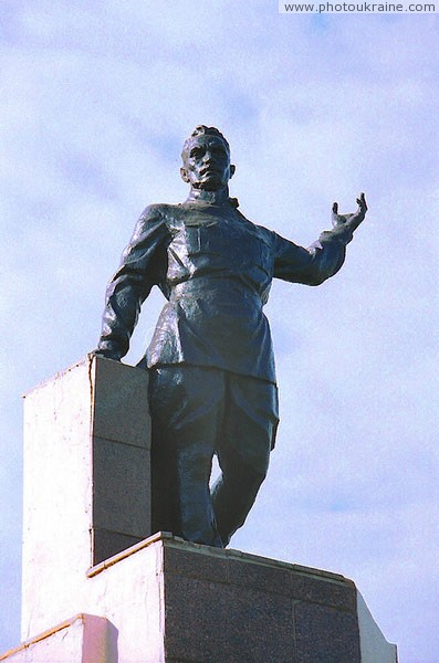 Kryvyi Rih. Monument to Artem (F. Sergeyev) Dnipropetrovsk Region Ukraine photos