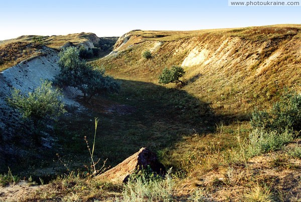 Oleksievo-Druzhkivka. Quarry with wood fossils Donetsk Region Ukraine photos