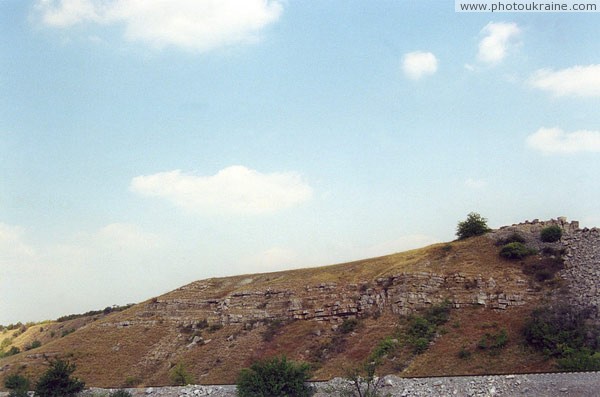 Rozdolne. Outcrop of Devonian sandstones Donetsk Region Ukraine photos