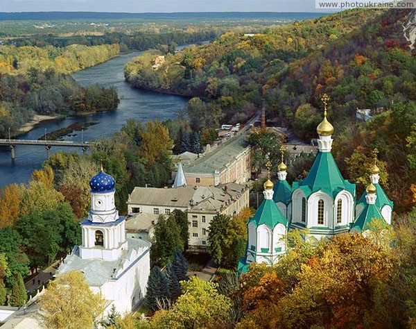 Sviatogirska lavra. Lavra and post-Soviet sanatorium Donetsk Region Ukraine photos