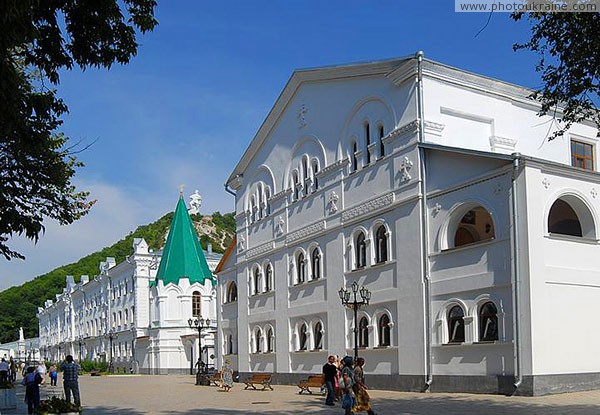 Sviatogirska lavra. Cellular buildings Donetsk Region Ukraine photos