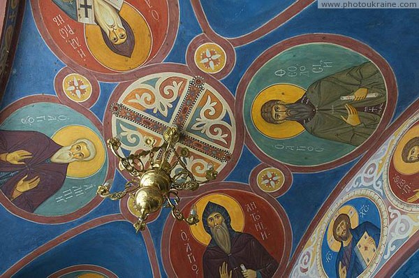 Sviatogirska lavra. Vaults Protection church Donetsk Region Ukraine photos