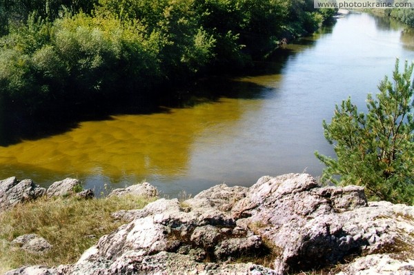Vysokyi Kamin. Pegmatites and river Grouse Zhytomyr Region Ukraine photos