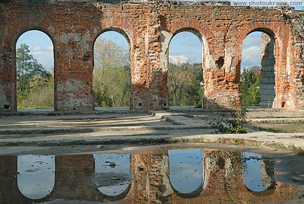 Deneshi. In manor Tereshchenko splashing water Zhytomyr Region Ukraine photos