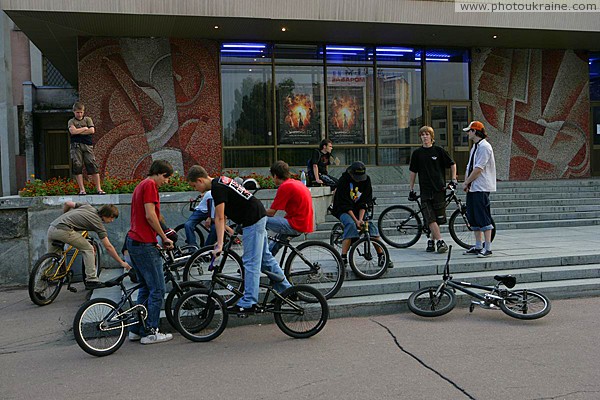 Zhytomyr. Urban bike virtuosos Zhytomyr Region Ukraine photos