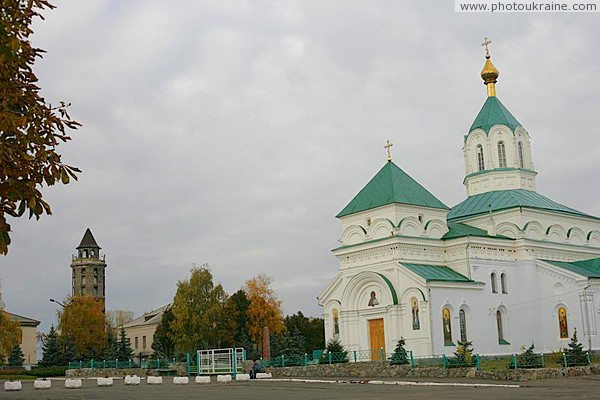 Радомышль. Церковь и водонапорная башня Житомирская область Фото Украины