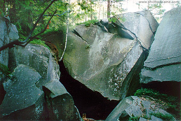 Syniak. Bluish-gray andesite Zakarpattia Region Ukraine photos