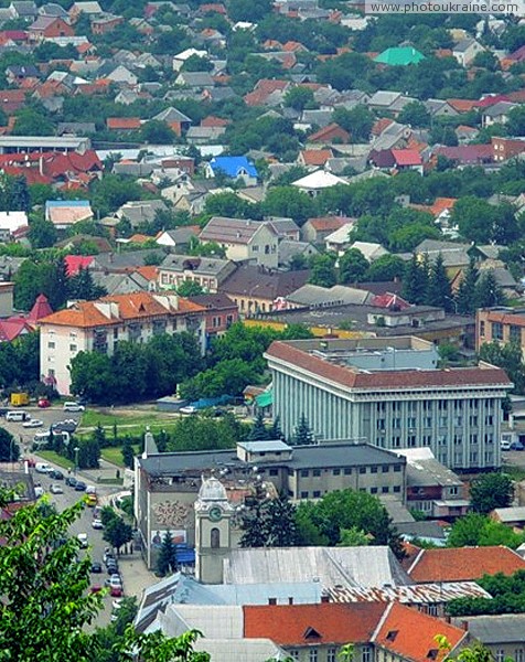 Хуст. Городские крыши Закарпатская область Фото Украины