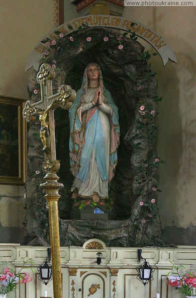 Chop. Church of St. Anne (statue of Virgin Mary) Zakarpattia Region Ukraine photos