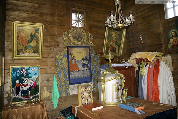 Yasinia. Shrines Strukivska Church Zakarpattia Region Ukraine photos