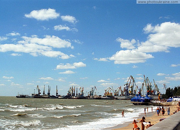 Berdiansk. Beach in city center Zaporizhzhia Region Ukraine photos