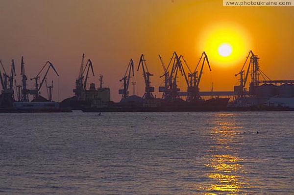 Berdiansk. Sunset port Zaporizhzhia Region Ukraine photos